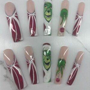 Festive Grinch Nail Art Set - Red and Green